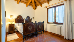 ferienhaus oliveta mit cinigiano toskana schlafzimmer