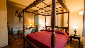 villa castellaccia traumanwesen mit pool toskana doppelbett